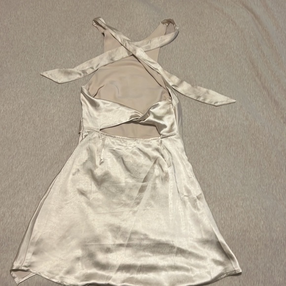 Selfie Leslie Oyster Halter Mini Dress 🦪 - Picture 9 of 14